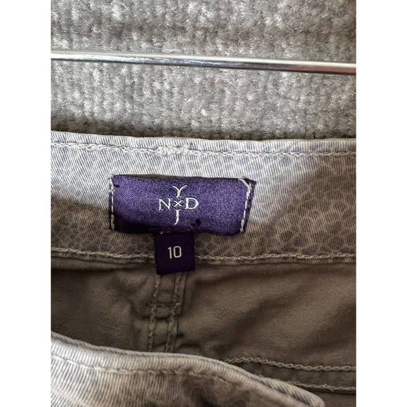 NYDJ Gray Snakeskin Print Jeans Womens Size 10 Stretch Relaxed Straight‎ Leg - Picture 3 of 13